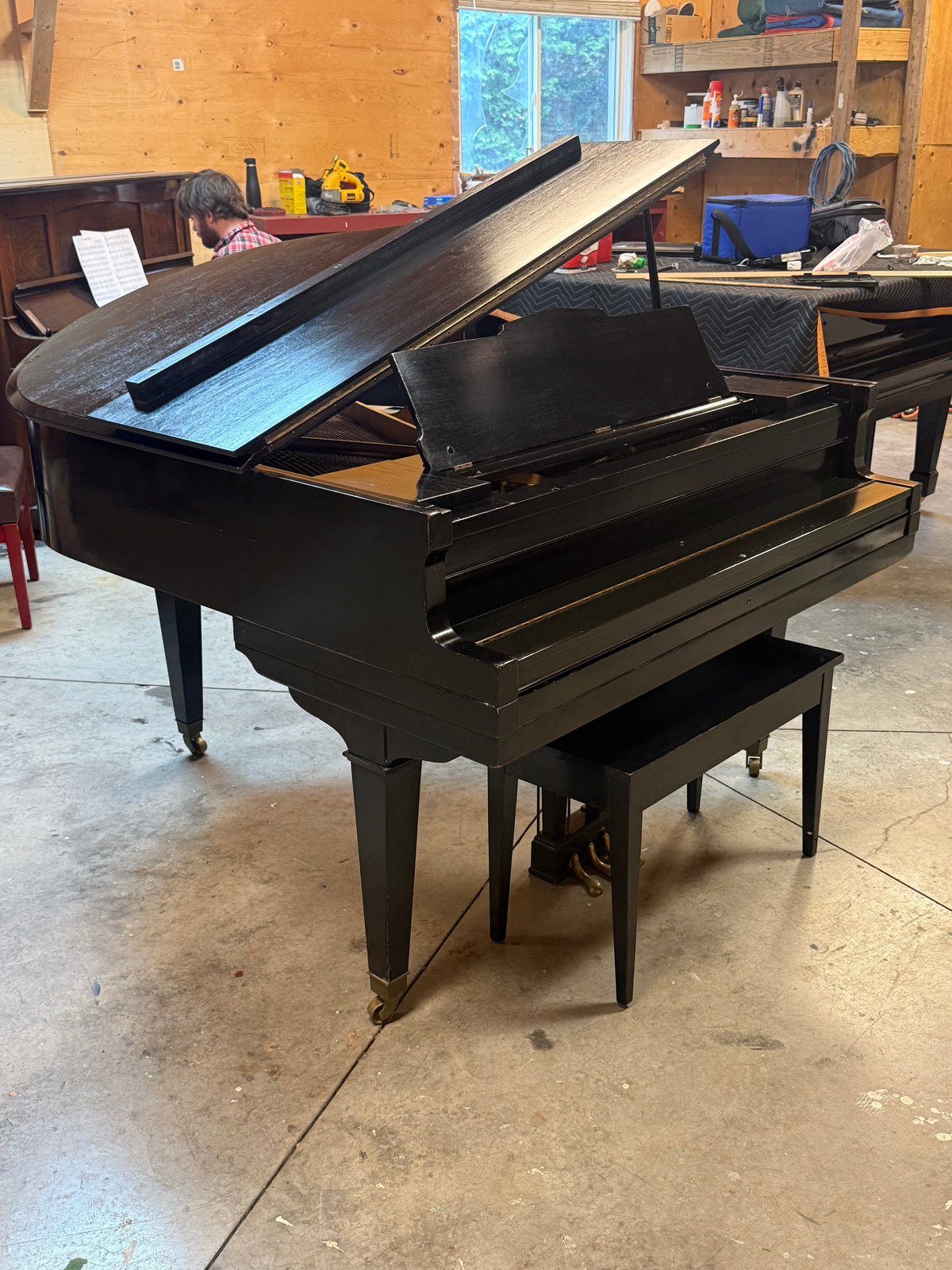 Piano à queue Hardman remis à neuf – Livraison incluse