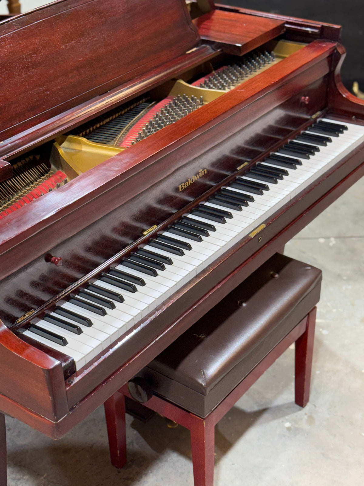 Piano à queue Baldwin – Livraison incluse