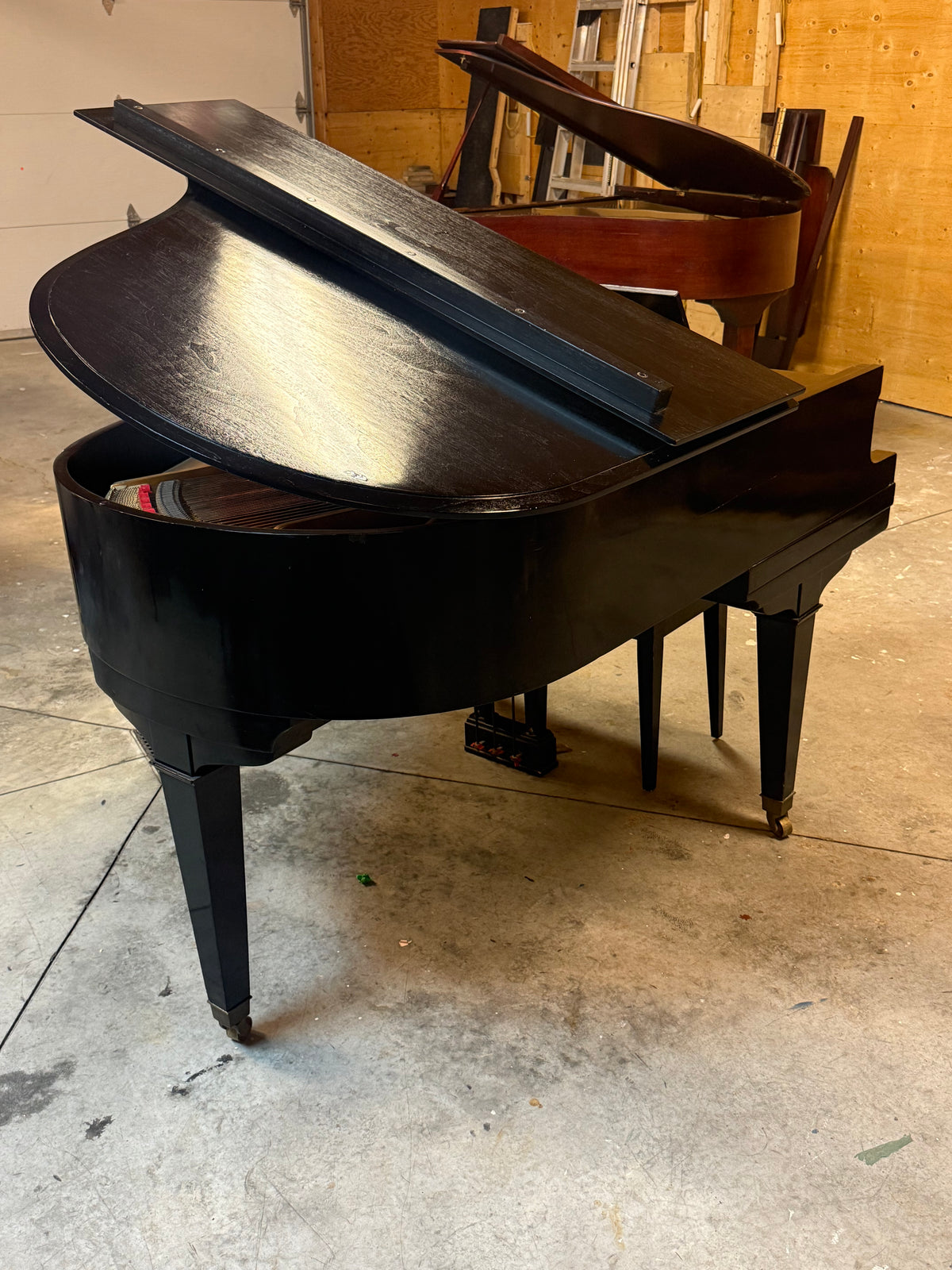 Piano à queue Hardman remis à neuf – Livraison incluse