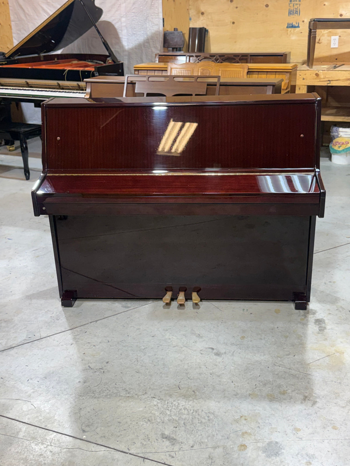 Young Chang E-102 Upright Piano – Delivery Included