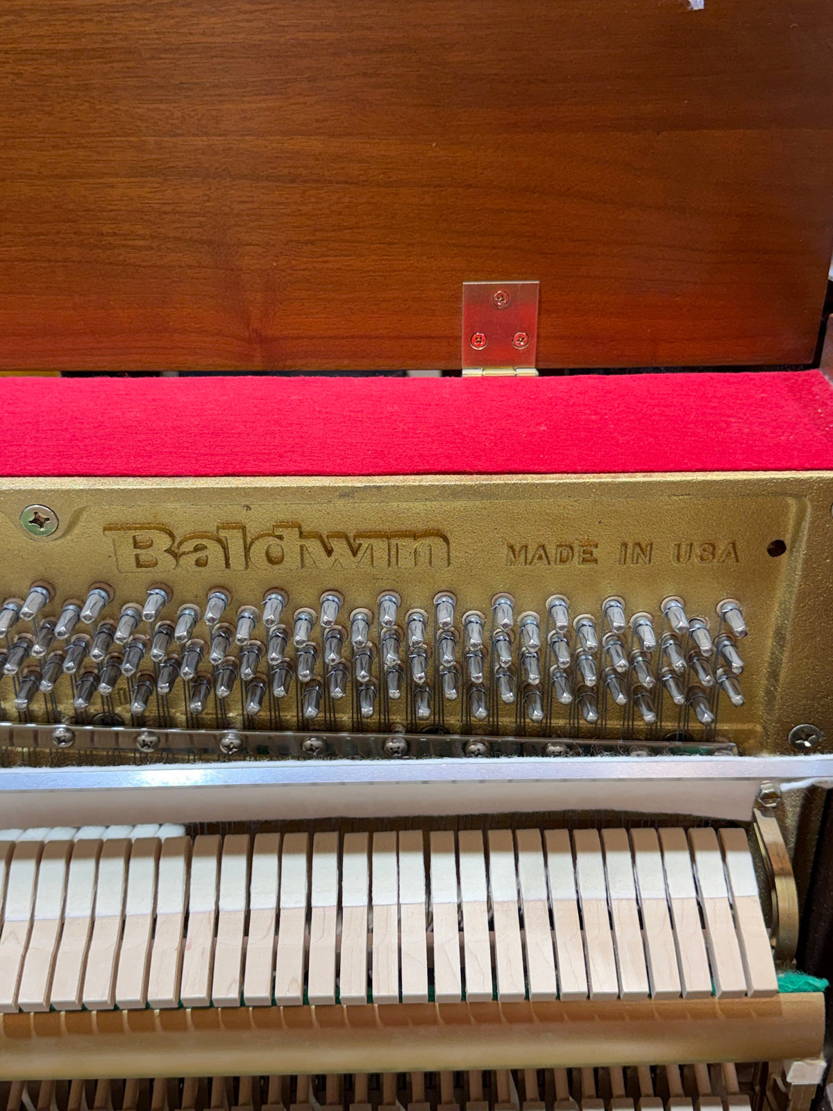 Inside the Baldwin piano, hammers and action