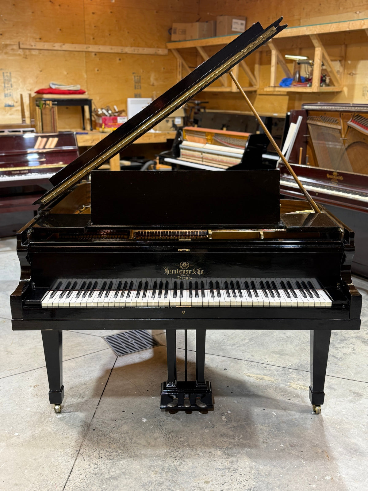 Heintzman & Co. Toronto grand piano in black, front view